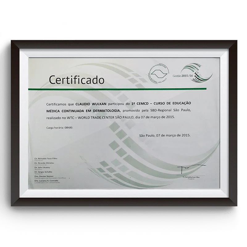 Diploma e certificado do Dr. Claudio Wulkan