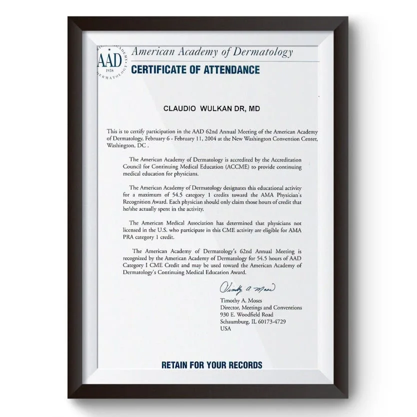 Diploma e certificado do Dr. Claudio Wulkan