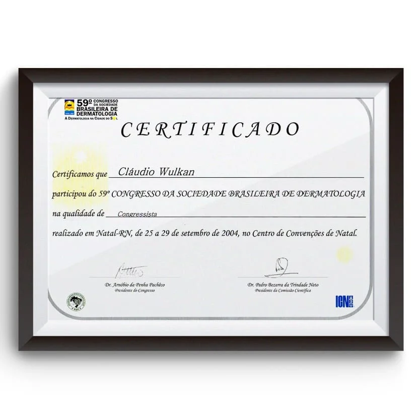 Diploma e certificado do Dr. Claudio Wulkan