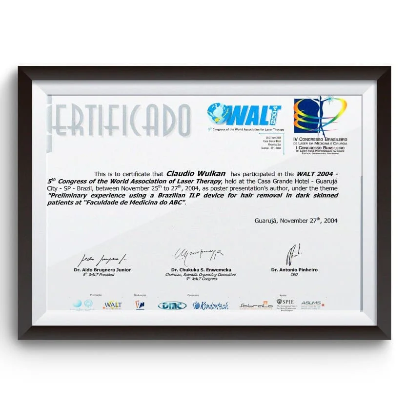 Diploma e certificado do Dr. Claudio Wulkan