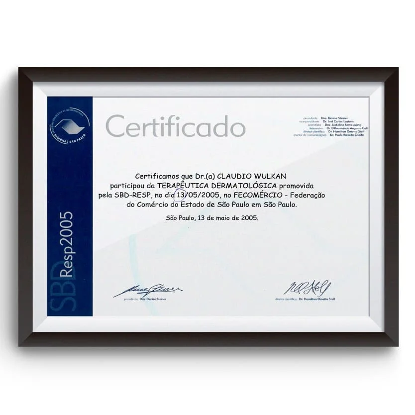 Diploma e certificado do Dr. Claudio Wulkan
