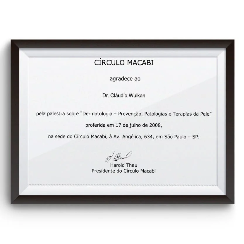 Diploma e certificado do Dr. Claudio Wulkan