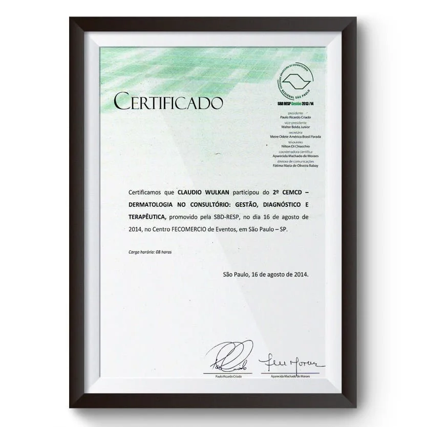 Diploma e certificado do Dr. Claudio Wulkan