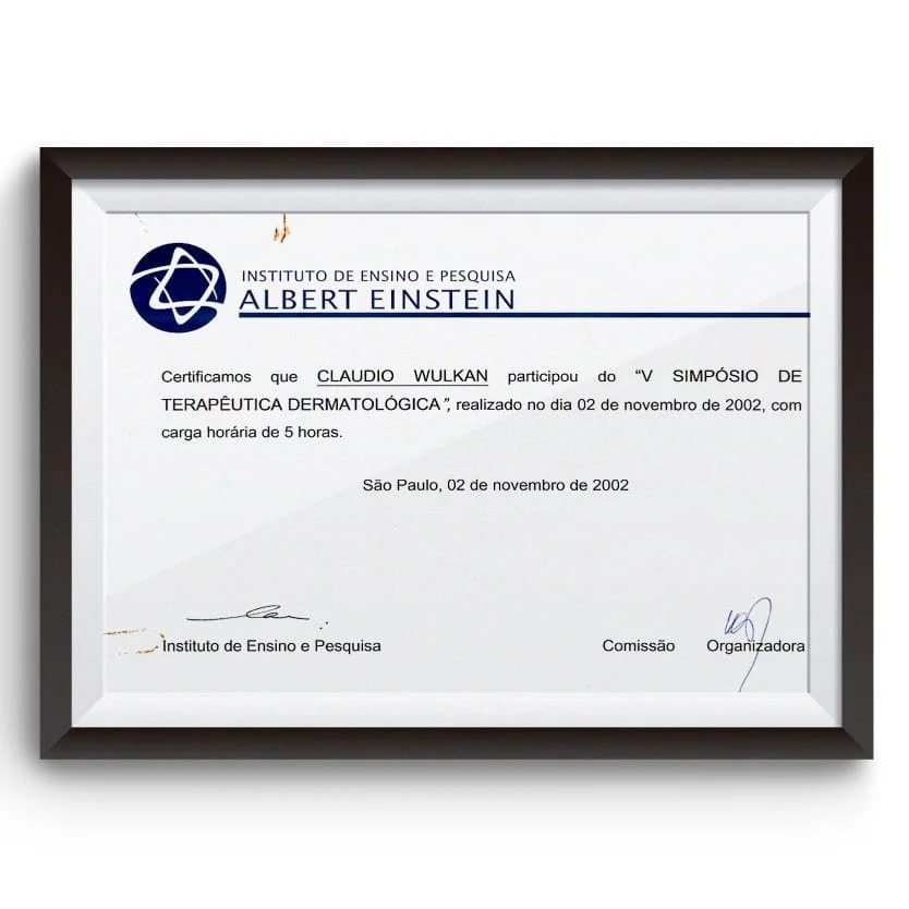 Diploma e certificado do Dr. Claudio Wulkan