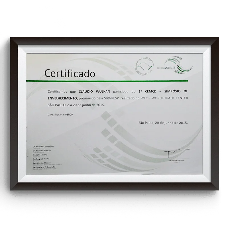 Diploma e certificado do Dr. Claudio Wulkan