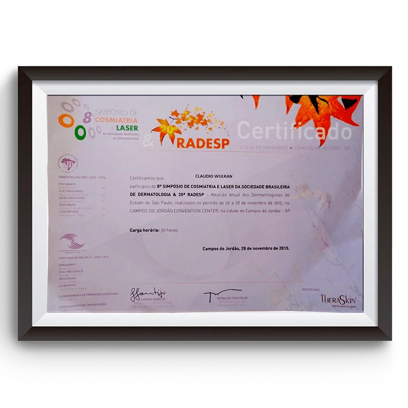 Diploma e certificado do Dr. Claudio Wulkan