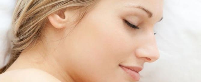 dormir faz bem a pele Dormir faz bem à pele