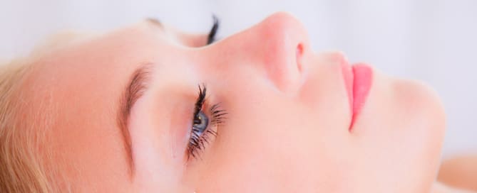 Tratamento da dor e neuralgia pós-herpética com toxina botulínica.