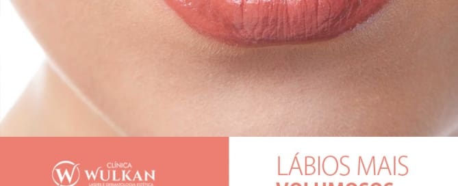 Lábios volumosos