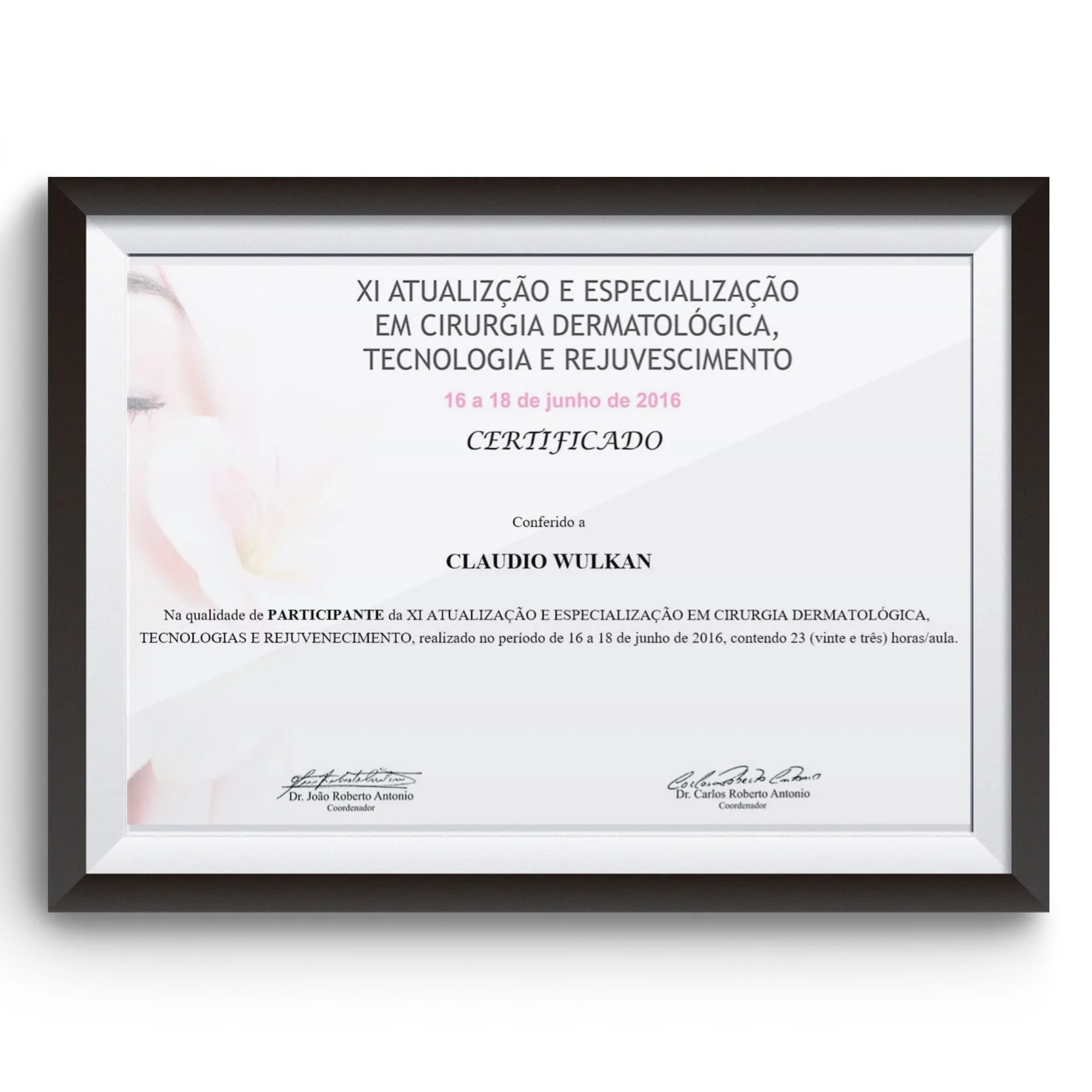 Diploma e certificado do Dr. Claudio Wulkan