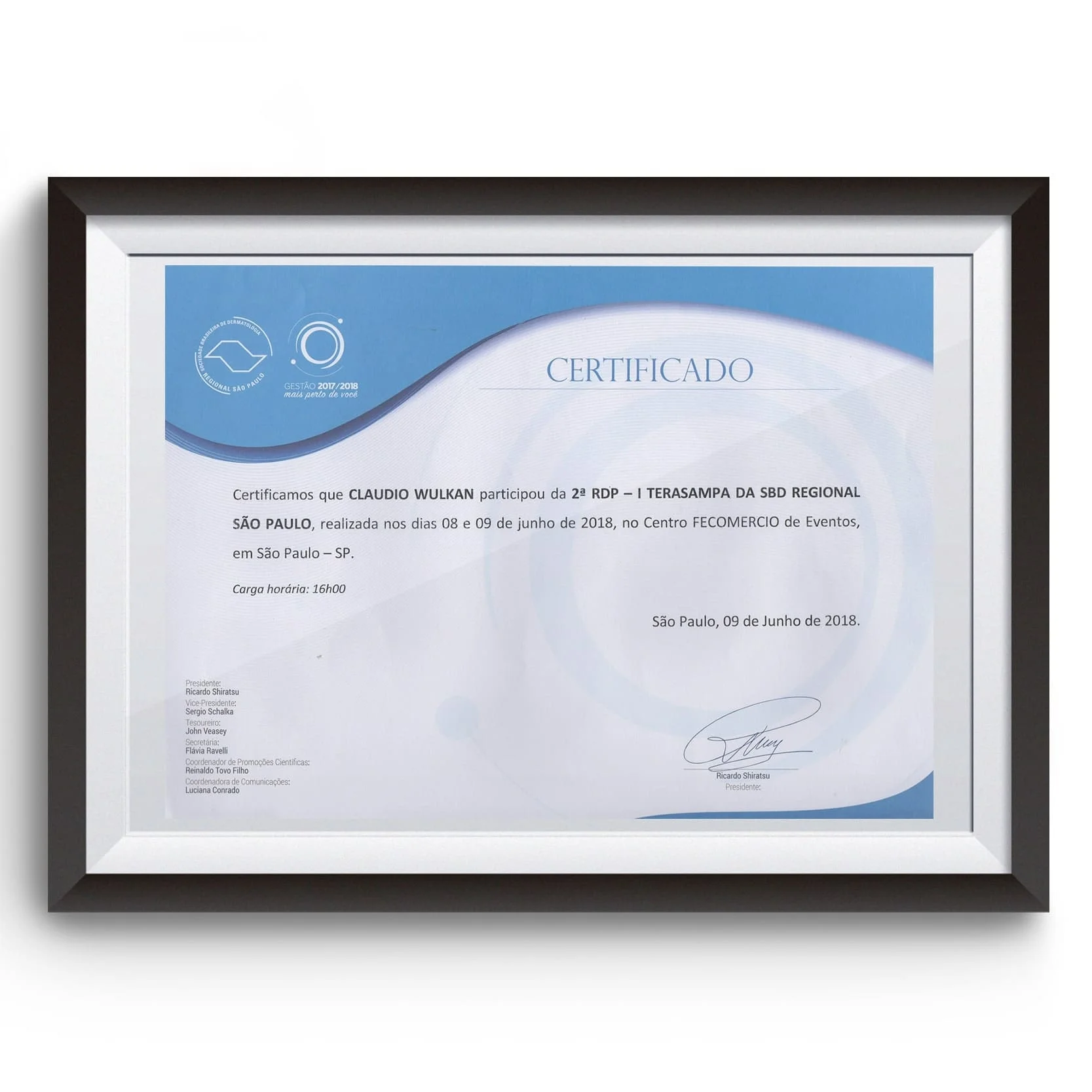 Diploma e certificado do Dr. Claudio Wulkan