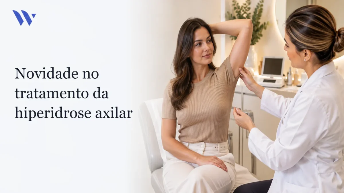 Dermatologista da Clínica Wulkan avaliando paciente em consultório — Novidade no tratamento da hiperidrose axilar