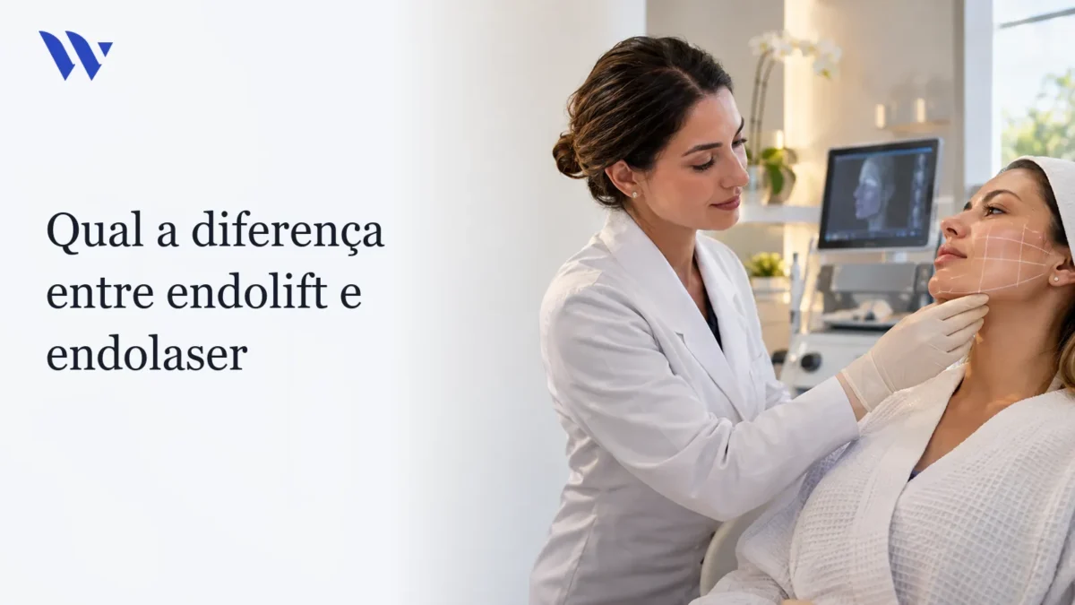 Dermatologista da Clínica Wulkan avaliando paciente em consultório — Qual a diferença entre endolift e endolaser