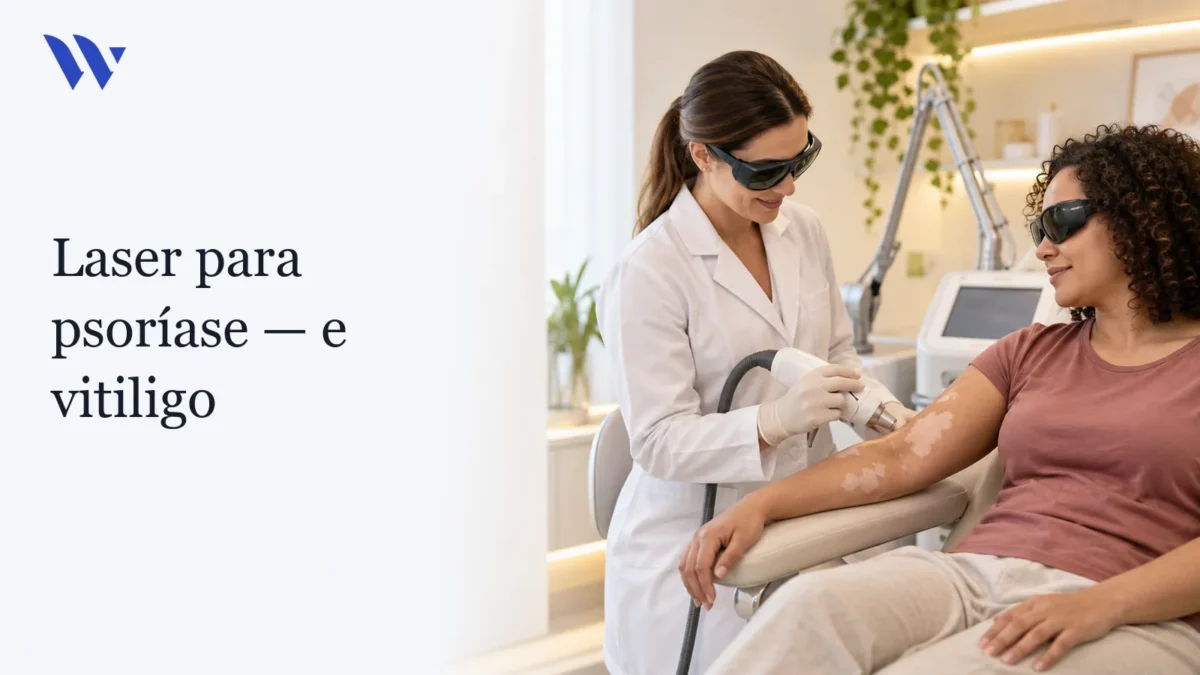 Dermatologista da Clínica Wulkan avaliando paciente em consultório — Você sabia que existe um laser específico para tratar psoríase e vitiligo?